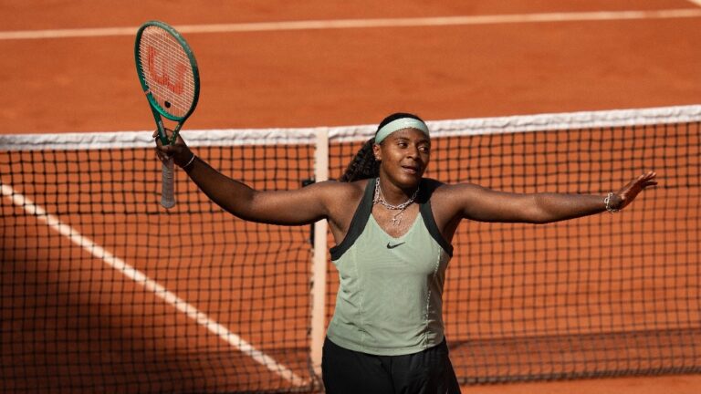 Hailey Baptiste French Open injury: American wheeled off after knee collapse in Paris